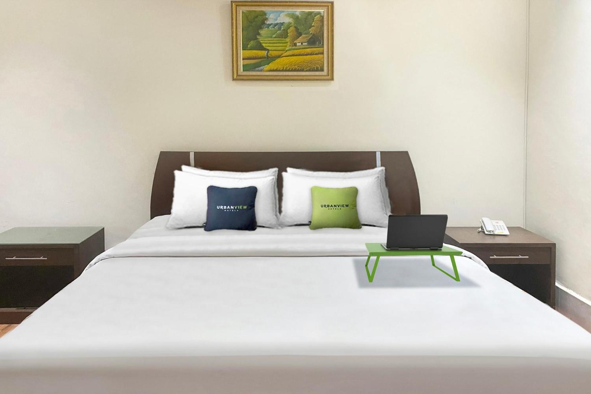 Urbanview Hotel Mulia Indah Palopo Eksteriør billede
